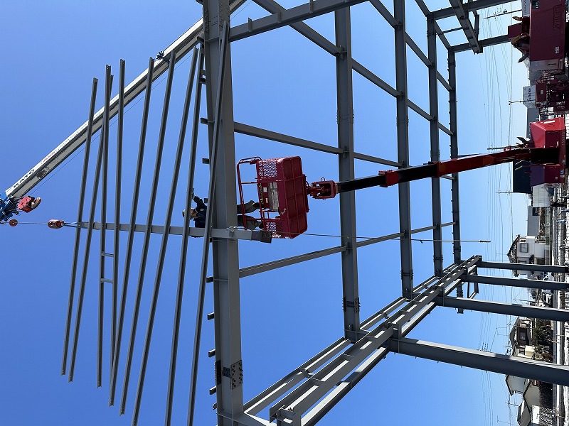 87331D14-5DBF-427E-8BB7-4D095D4981EE